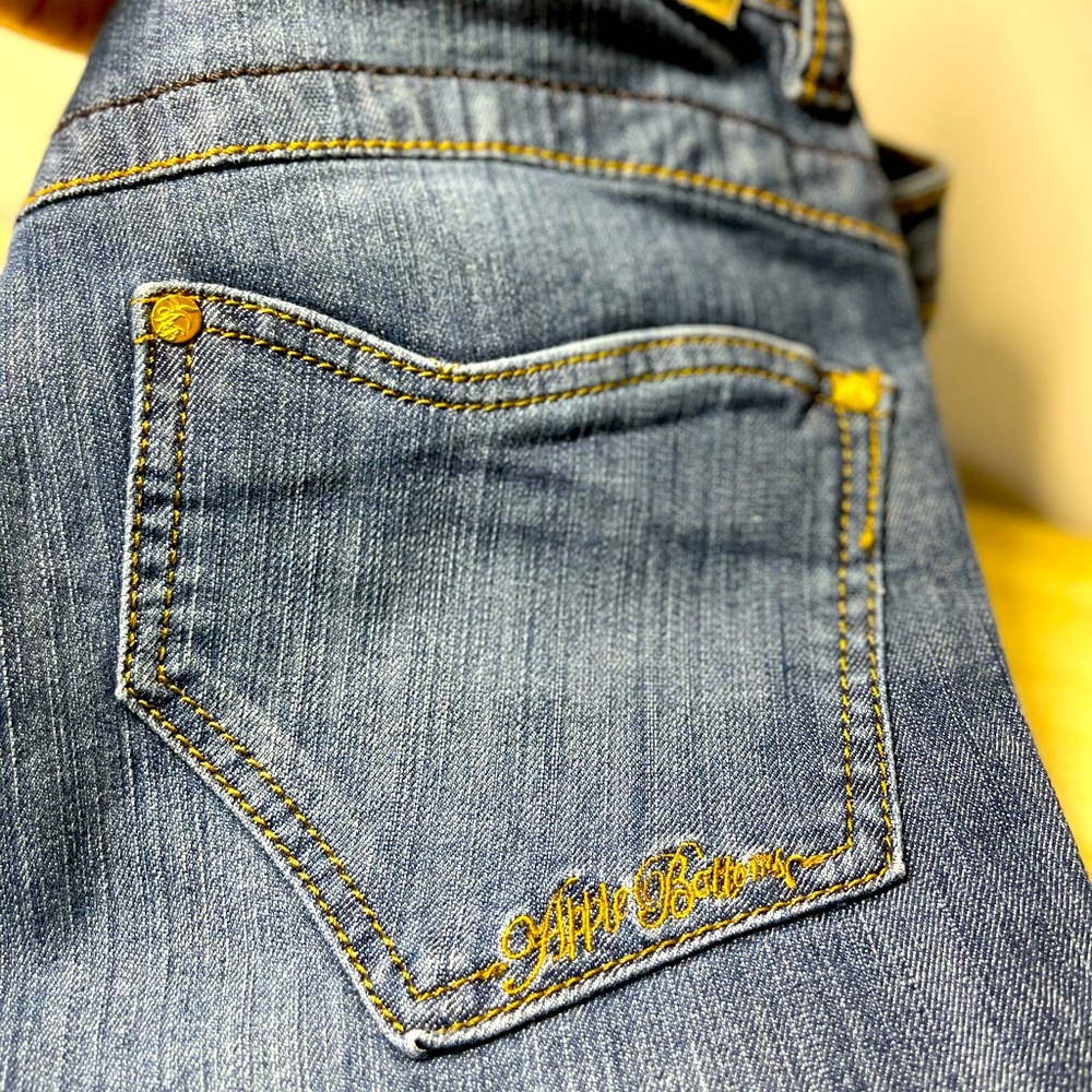 Apple Bottom Jeans 🍎